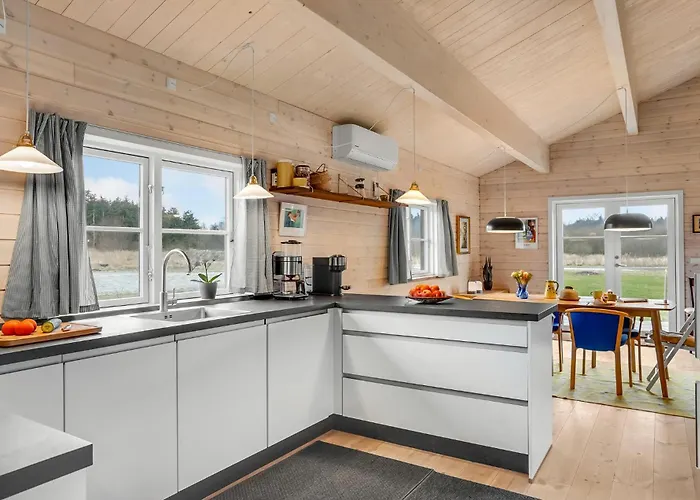 3 Bedroom Lovely In Grenå