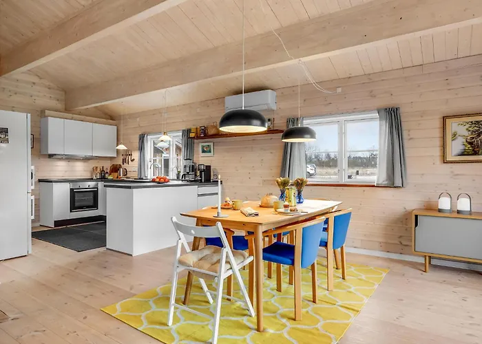Casa vacanze 3 Bedroom Lovely In *